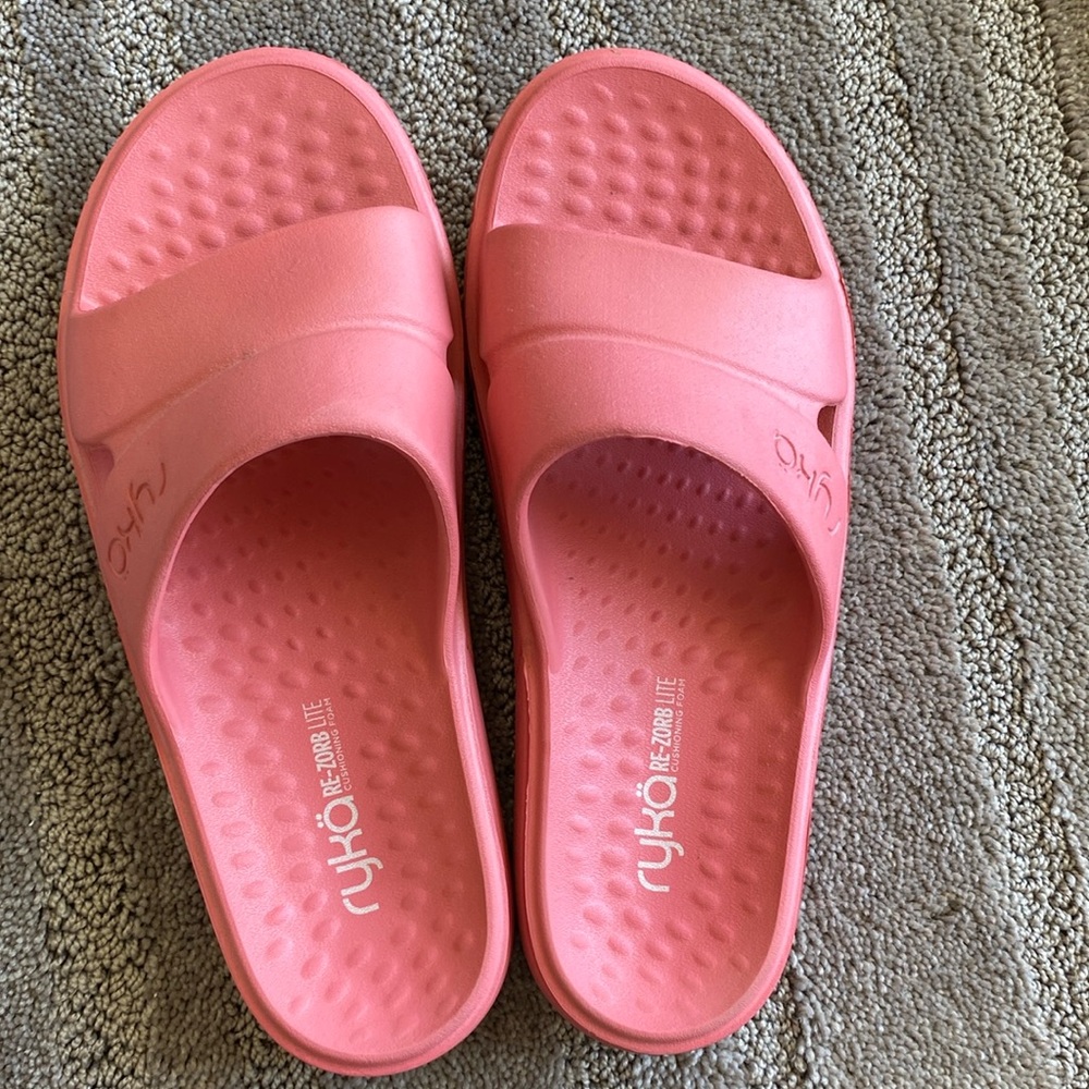 RYKA Women's Re-zorb Lite Slide Recovery Sandal Size 10 flat slides- pink/peach